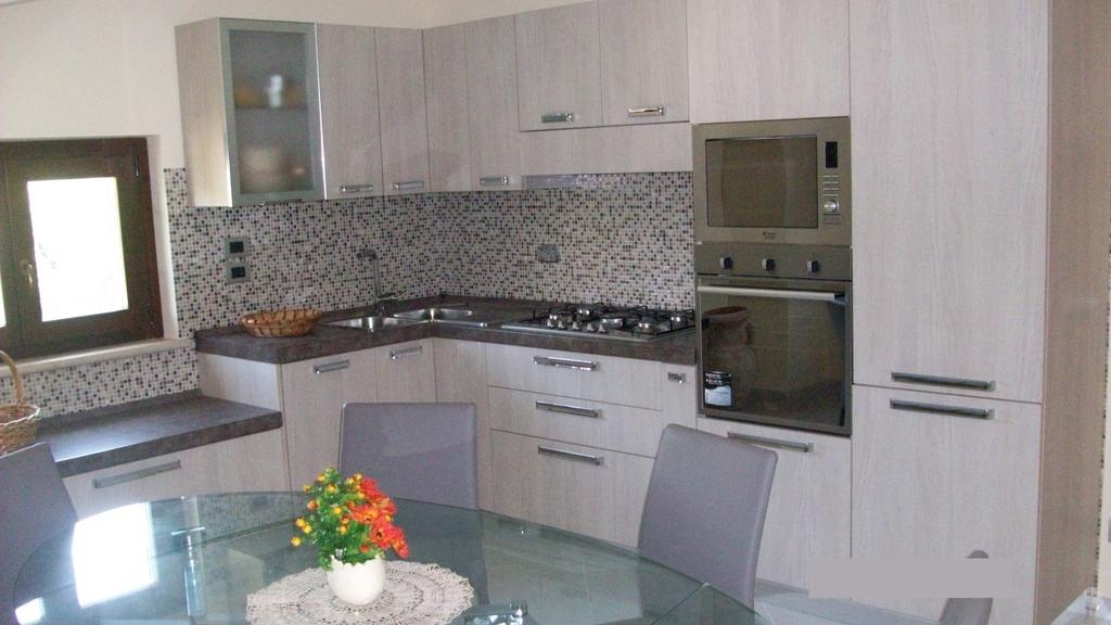 Il Giardino Degli Ulivi Bed & Breakfast Canneto  Exterior photo
