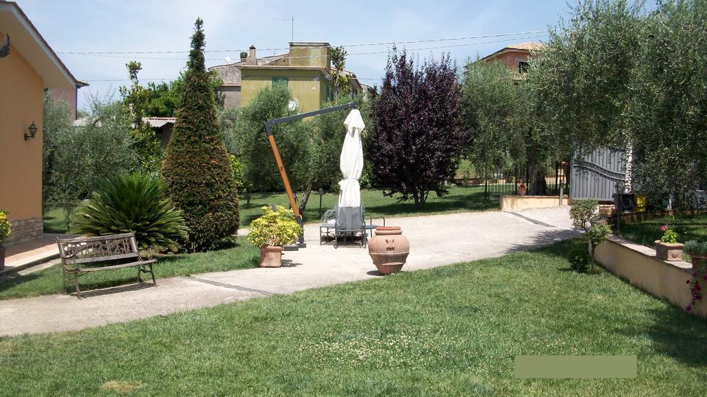 Il Giardino Degli Ulivi Bed & Breakfast Canneto  Exterior photo